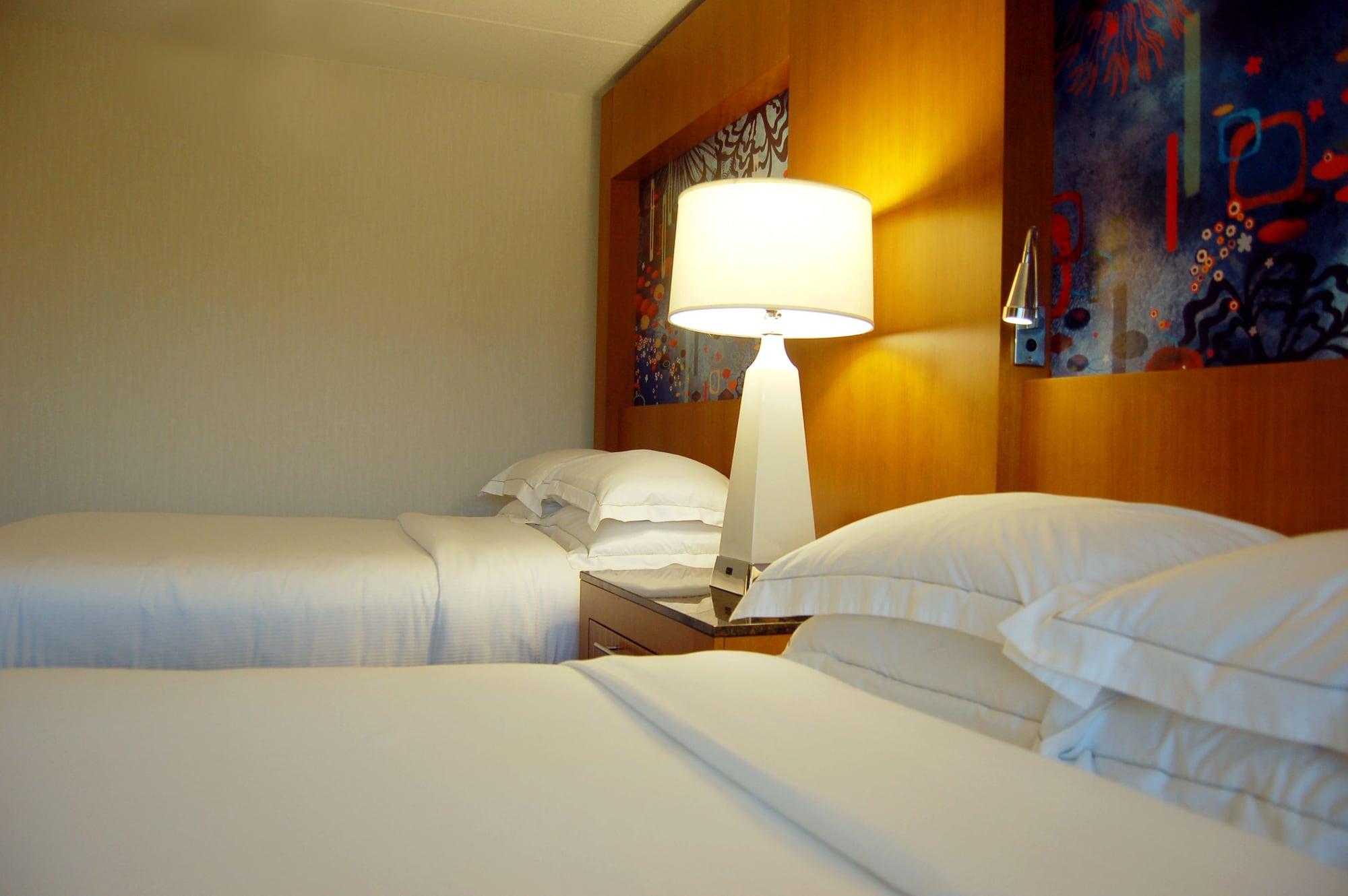Hilton Long Island/Huntington Hotel Melville Ngoại thất bức ảnh