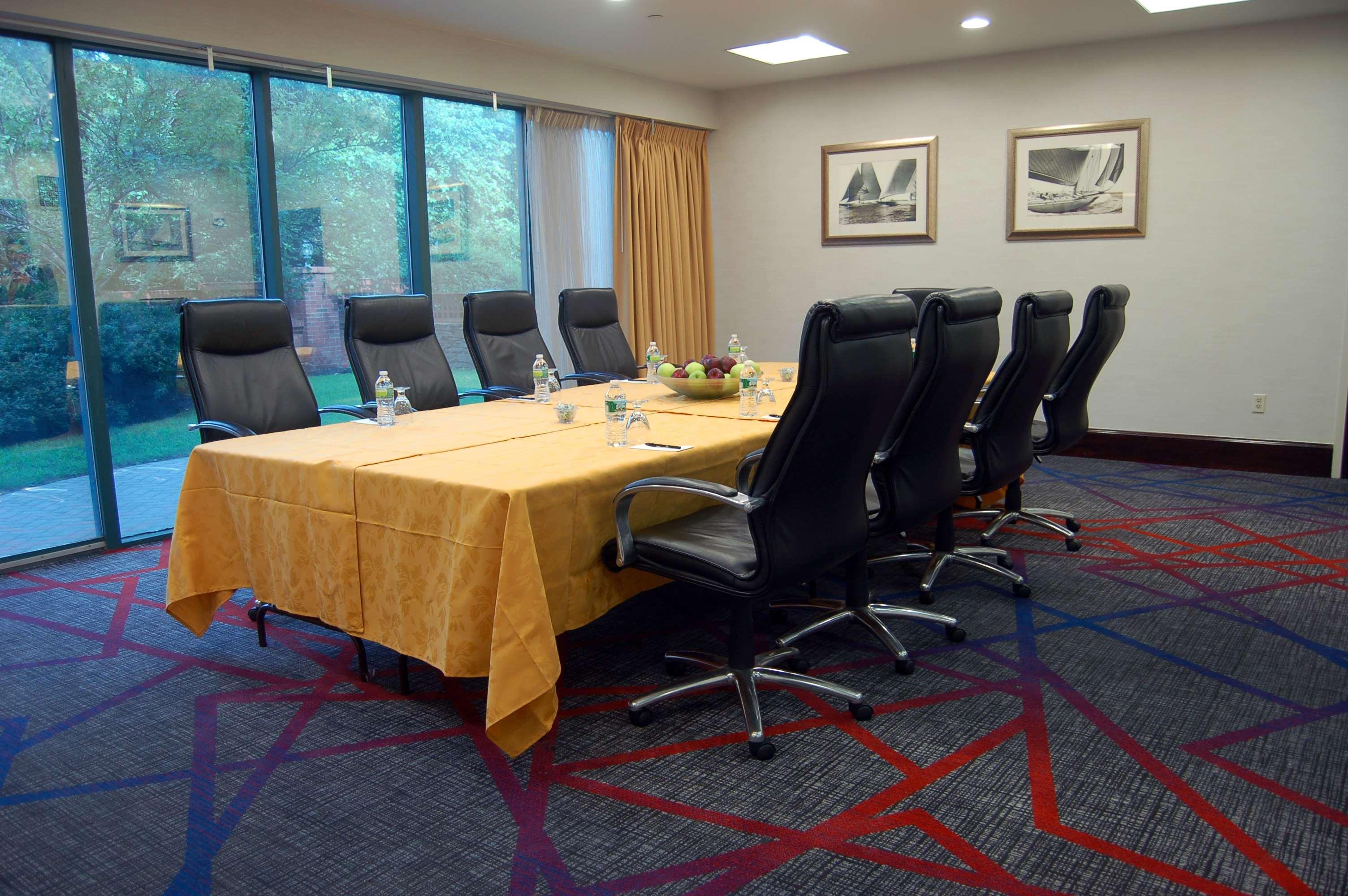 Hilton Long Island/Huntington Hotel Melville Ngoại thất bức ảnh