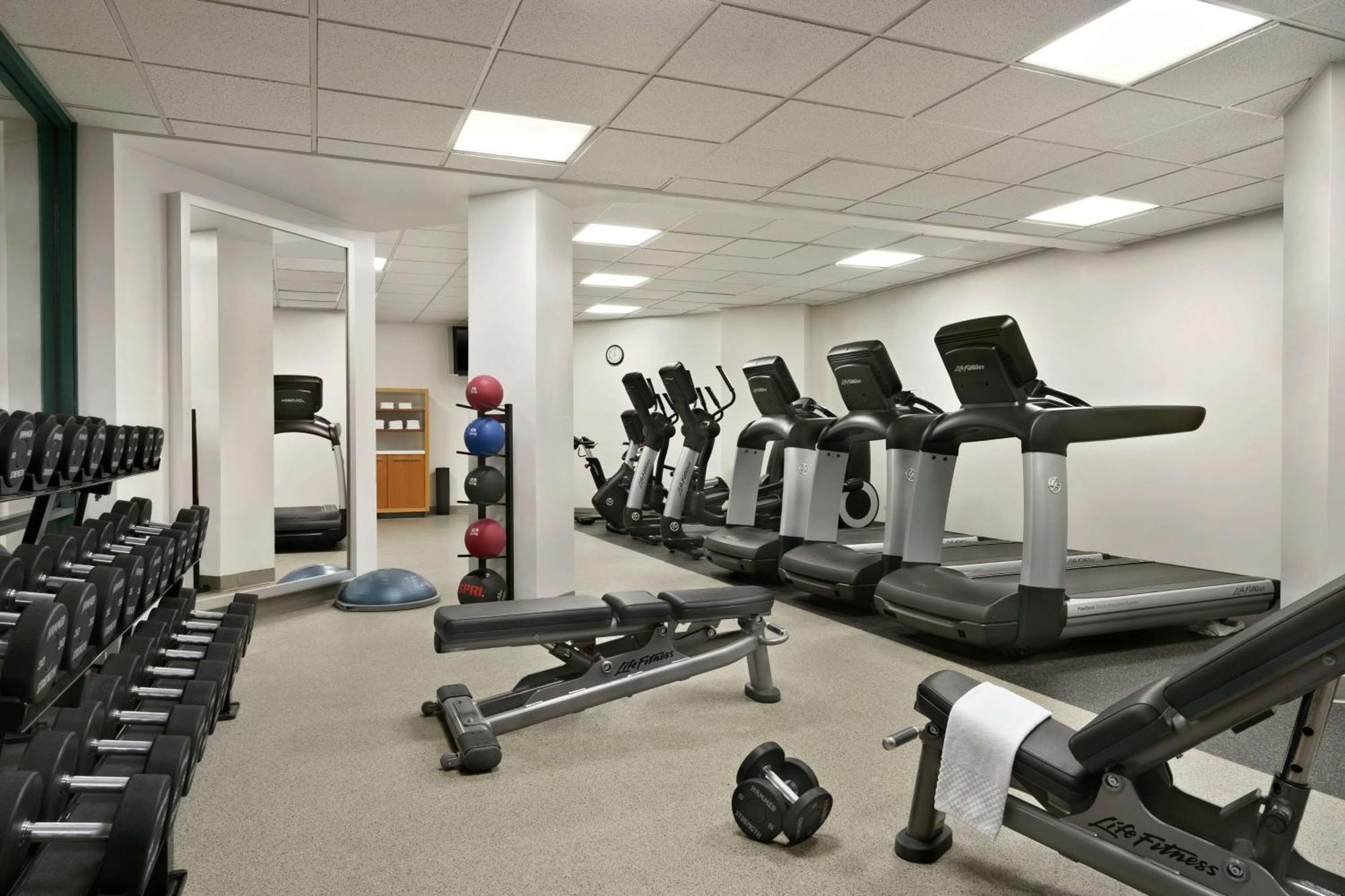 Hilton Long Island/Huntington Hotel Melville Ngoại thất bức ảnh
