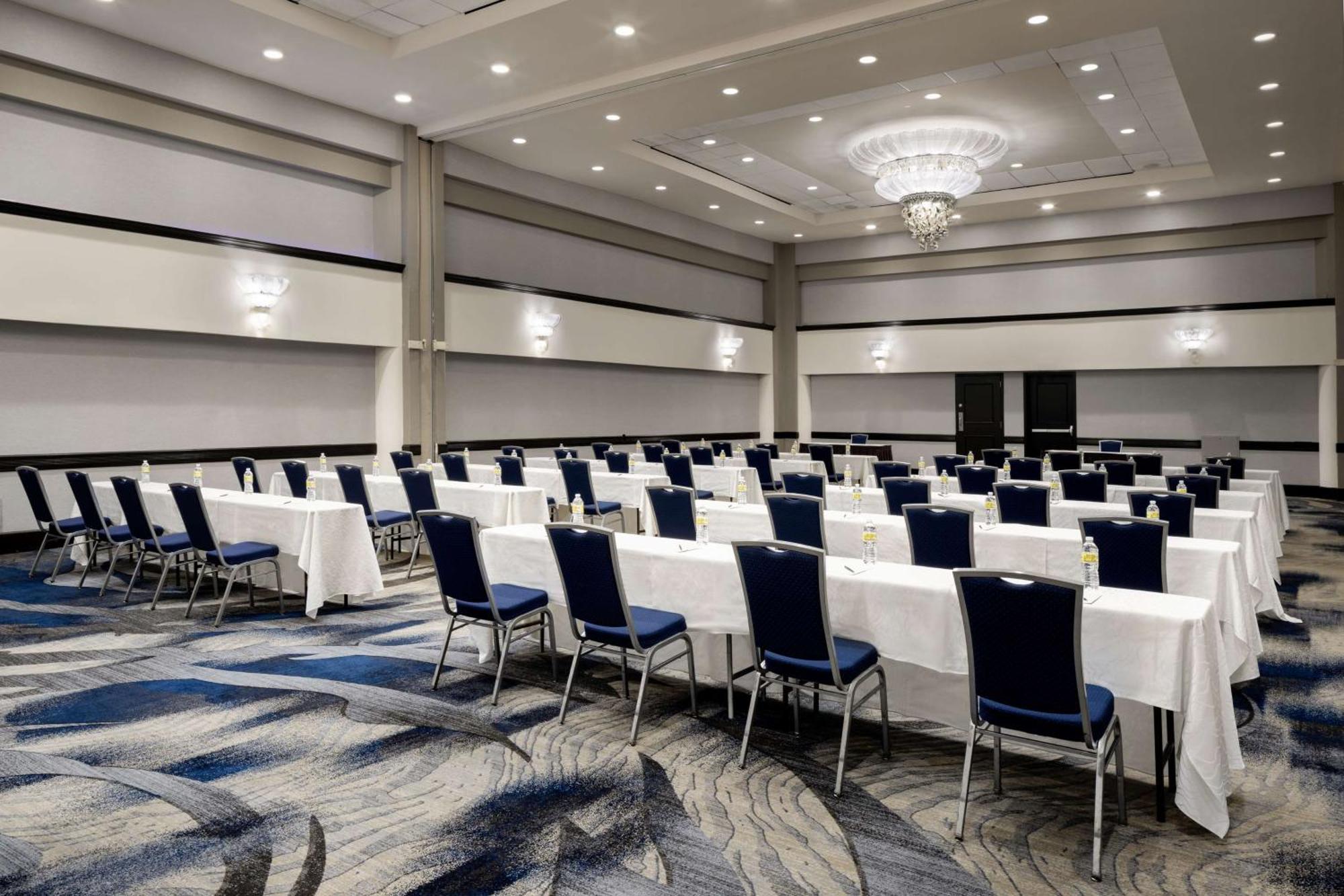 Hilton Long Island/Huntington Hotel Melville Ngoại thất bức ảnh