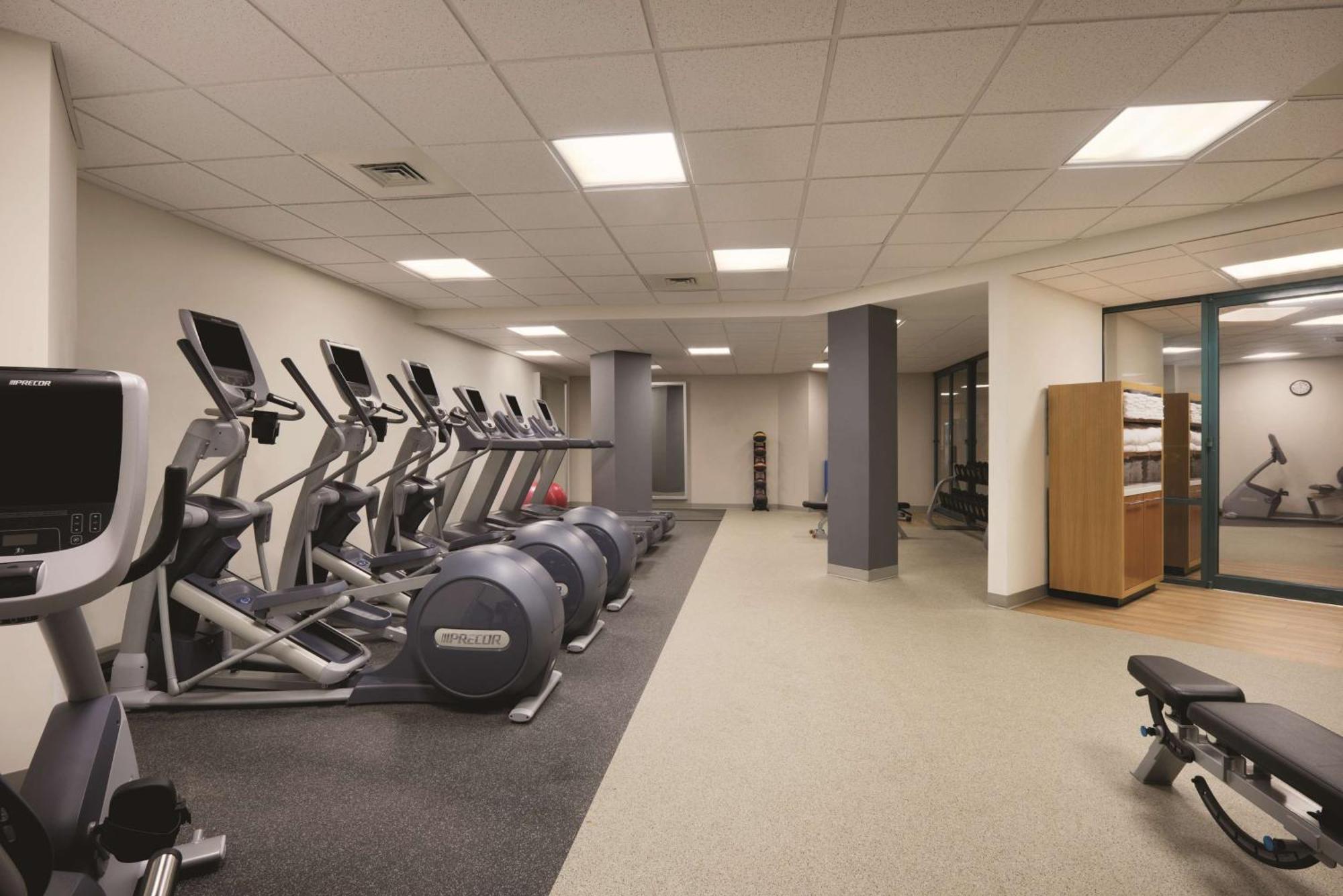 Hilton Long Island/Huntington Hotel Melville Ngoại thất bức ảnh